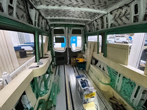 Premium Self-adhesive Butyl Soundproofing Mat ABM Xtreme in rolls, 1.5mm, 1m2 mata wygłuszająca,mata butylowa,mata wyciszająca,izolacja akustyczna mata--abm-2